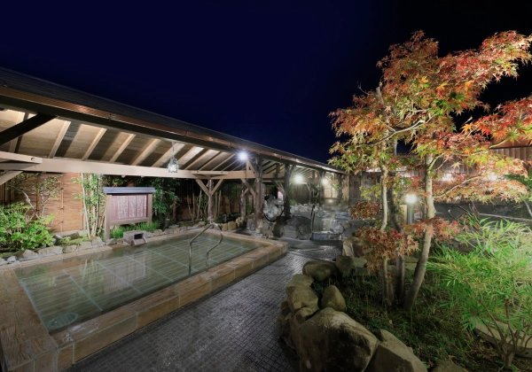 写真：おふろの王様 多摩百草店